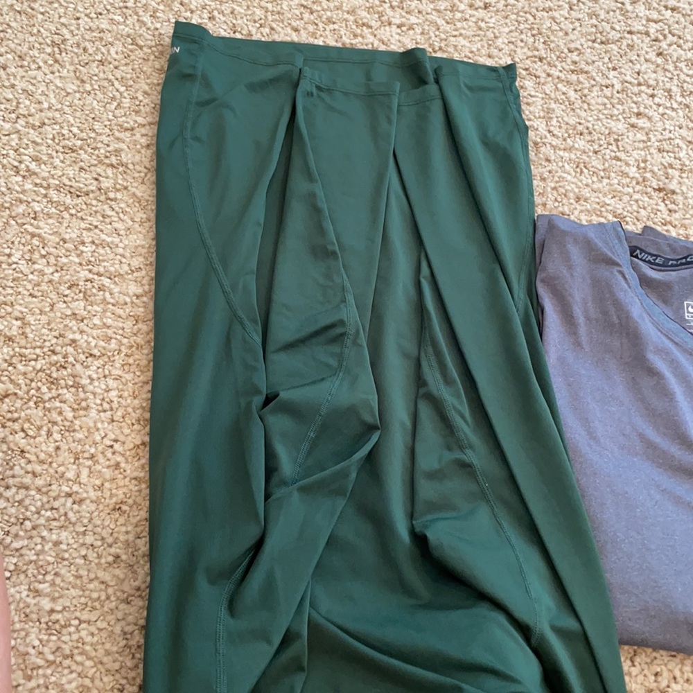 Nike dry fit bundle long sleeve tee - Picture 4 of 4